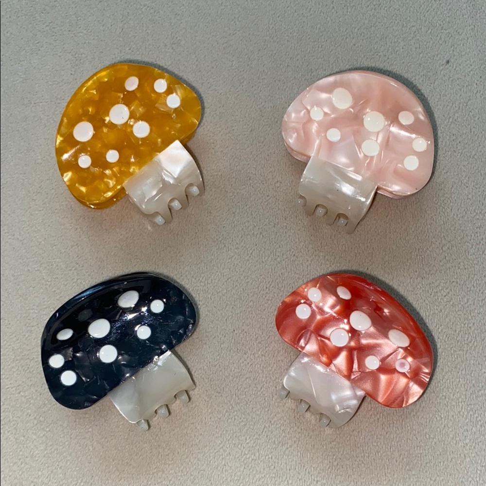 Mini Mushroom Hair Clips